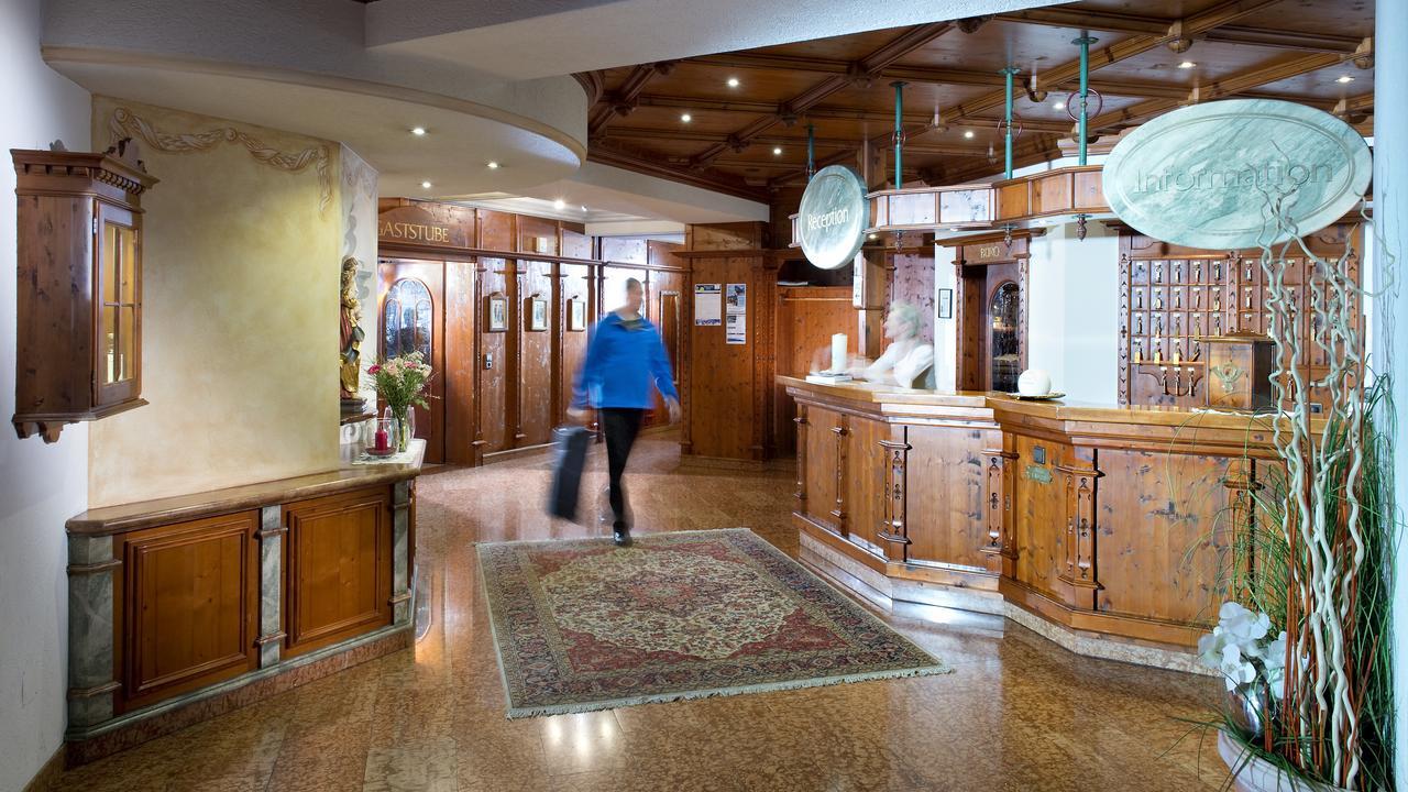 Hotel Seeblick Goldegg Exterior photo